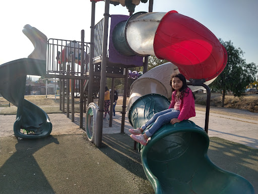 Juegos infantiles " La Trinidad " - Thumbnail