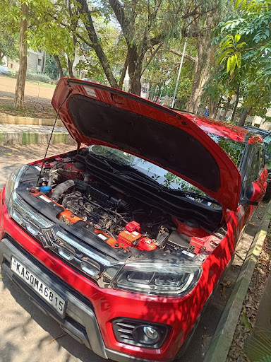 Is your car battery giving you trouble? 🚗 Don't get stranded! At Sree Manjushree Battery, we know… post image