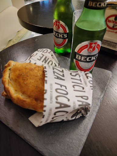 CAPI (caffè- pausa pranzo-pizzeria) - Thumbnail