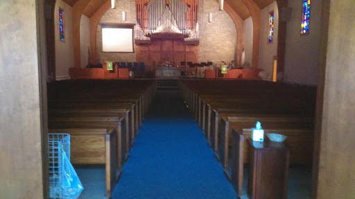 Poughkeepsie United Methodist Church Logo