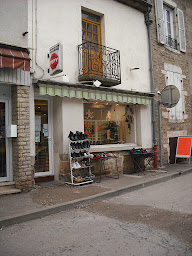 Photo n°1 de Chaussures PACAUT à Arnay-le-Duc (Magasin de chaussures)