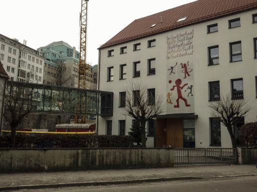 Suttschule - Visual