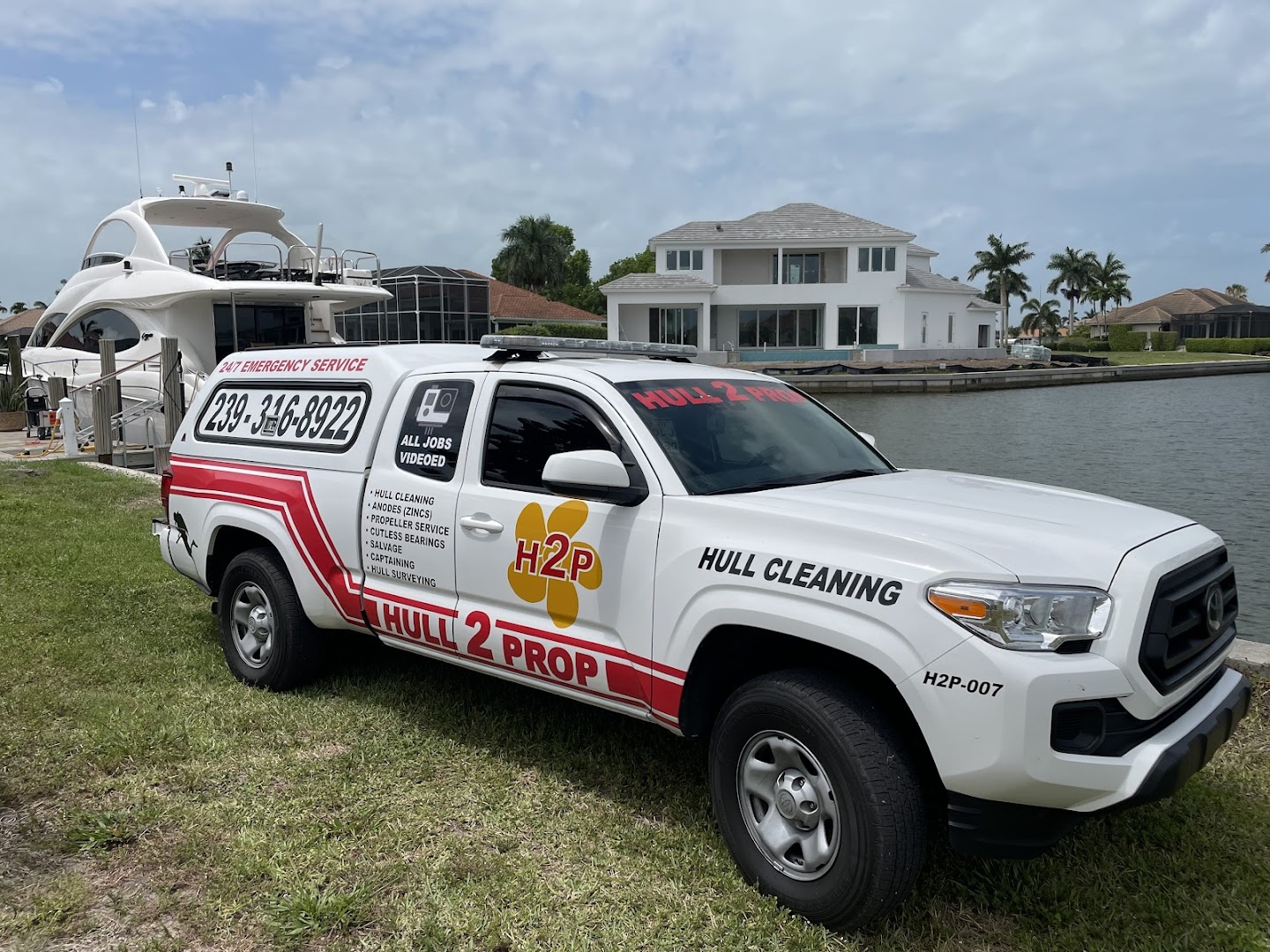 Hull 2 Prop photo 21