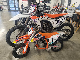 Photo n°5 de STORM MOTORCYCLE à Bollène (Magasin de motos)