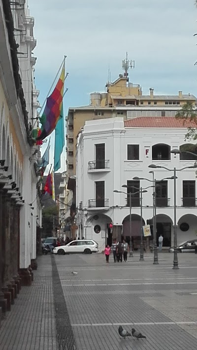 Photos of ECOBOL Post Office