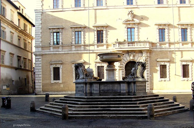 Piazza Di Santa Maria in Trastevere