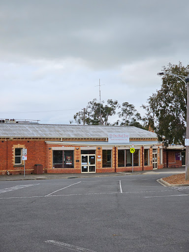 Ararat Railway Station (Ararat) Logo