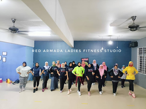 Red Armarda Ladies Studio