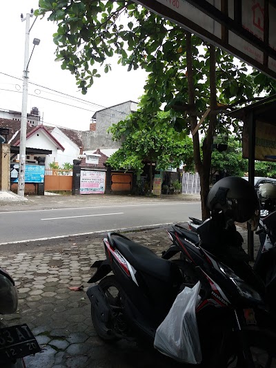 Photos of Lombok Game