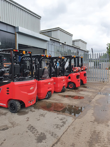 https://www.yorkshire-handling.co.uk/