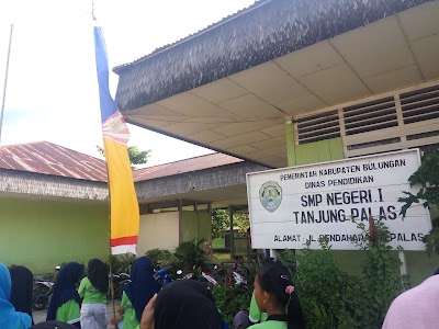 Photos of SMP N 1 Tanjung Palas