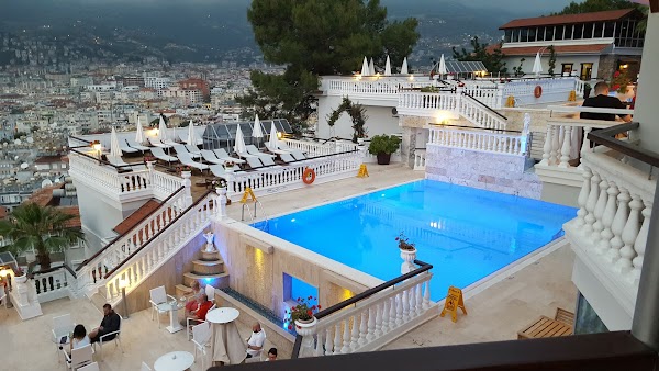 Sunny Hill Hotel