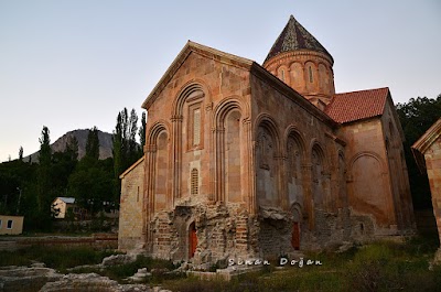 Ishan Manastır