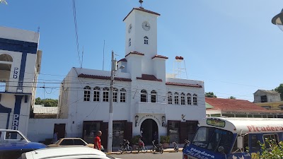 Photos of Central, Barahona. Park