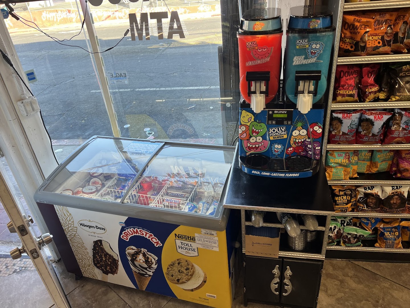 Foothill Smoke Shop photo 4