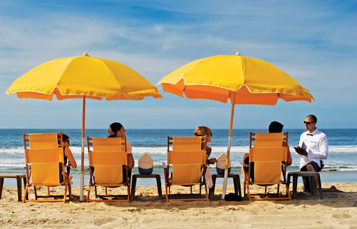 Perry's Café & Beach Rentals - Santa Monica 2400