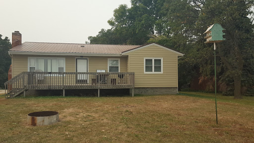 Devils Lake Cabin Rentals - Sleeps 9 $175/night