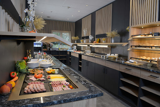 Amber's Restaurant & Hotelbar - Thumbnail