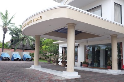 Photos of Sari Rajut Indah