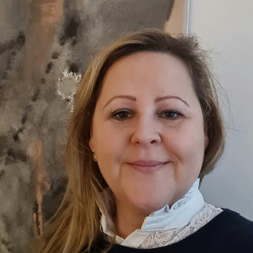 ERGO Versicherung Alice Czepiel