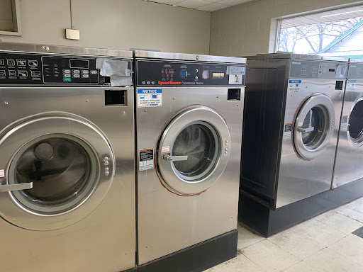 Coin laundry plaza - Thumbnail