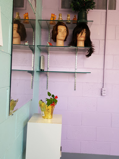 T M Salon - Thumbnail