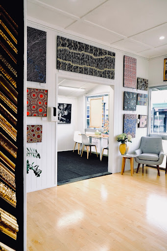 Creative Framing Solutions - Visual