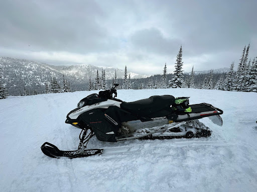 Swan Mountain Snowmobiling Logo