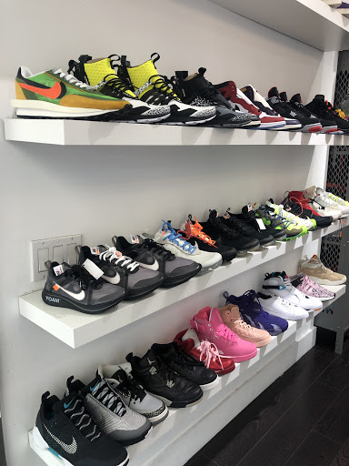 Flow Kicks - Visual