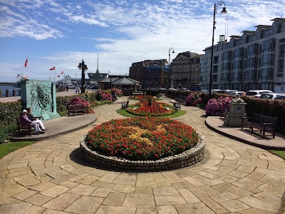 Photos of Douglas Promenade gardens
