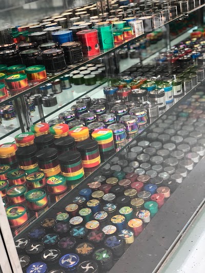 Marleys Smoke Shop