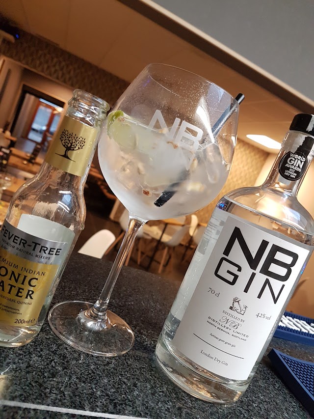 Le Carolopolitan
