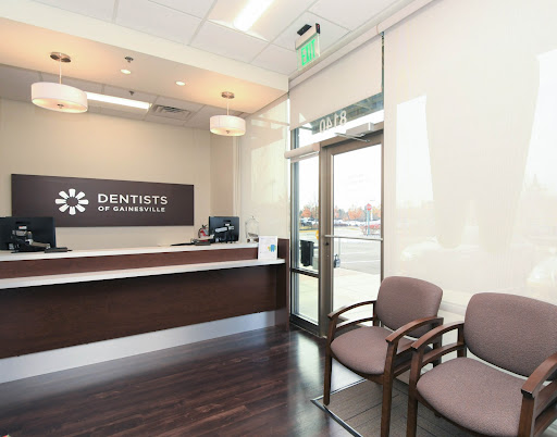 Dentists of Gainesville