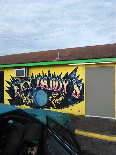 Fry Daddy's - Visual