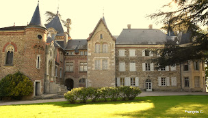 Photo n°28 de Château de Varambon: Location chambres d’hôtes (5 chambres) à Varambon (Chambre d'hôtes)