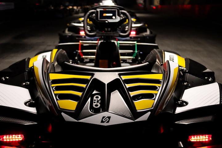 BOOOSTERS Kartbahn Linz by null