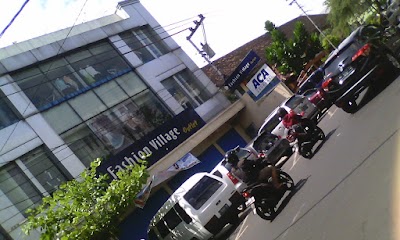 Photos of Fashion Village Outlet
