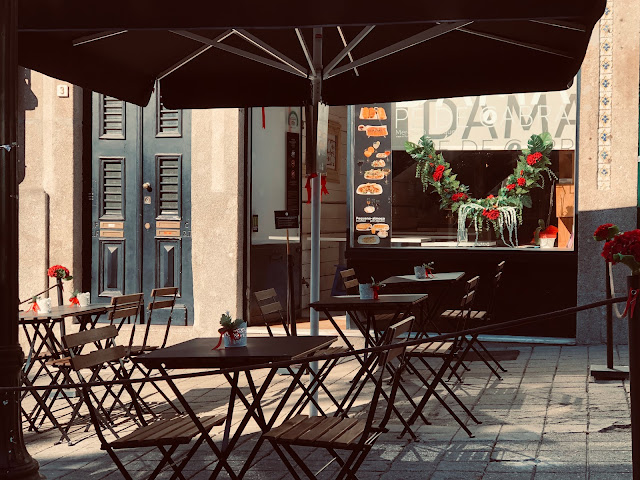 Dama Pé de Cabra by null