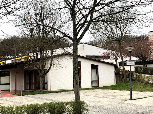 Pfarrzentrum Mariä Himmelfahrt mit Jugendheim - Thumbnail
