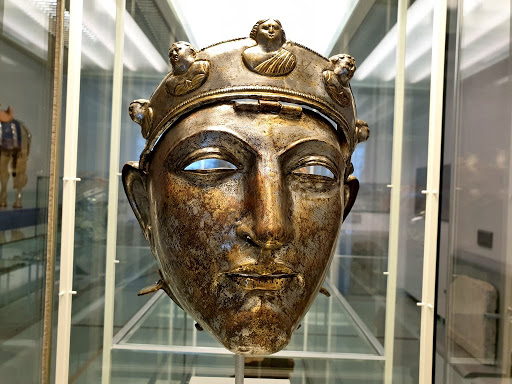 Valkhof Museum - Thumbnail