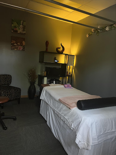 Luna Azul Massage & Spa Logo