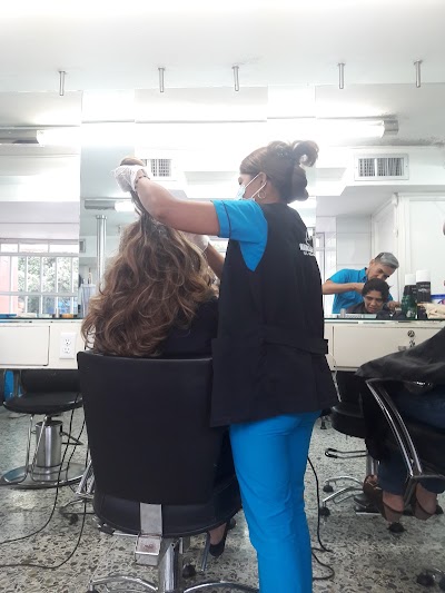 Photos of MARCOPOLO PELUQUERIA The secret of perfect cut
