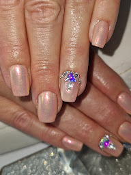 Photo n°7 de Ely'Nail's 972 à Soissons (Institut de beauté)