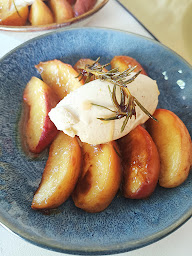 Photo n°17 de Le Bistrot 16 sur vins à Saint-Sornin (Restaurant)