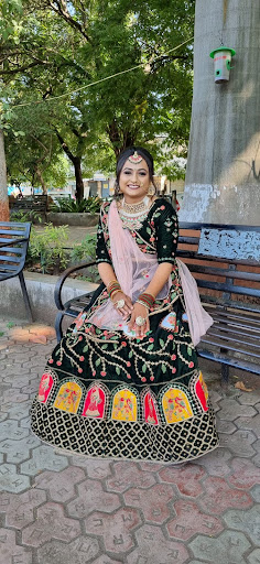 Gallery image 656