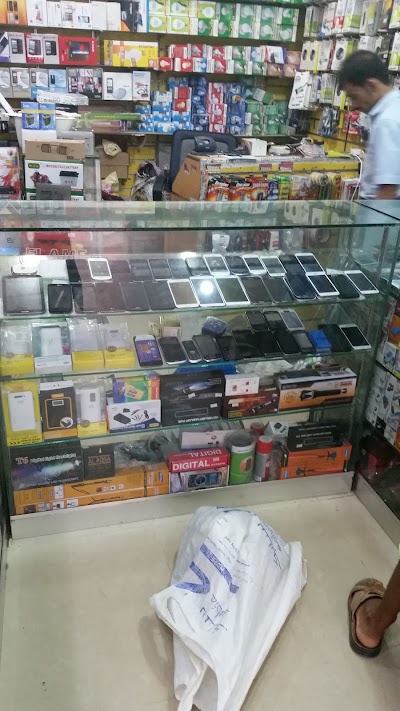 Electronics Store