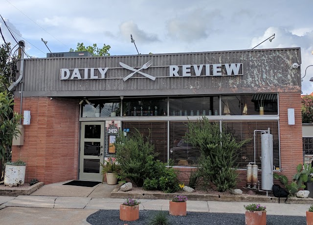 Piggy's Kitchen & Bar