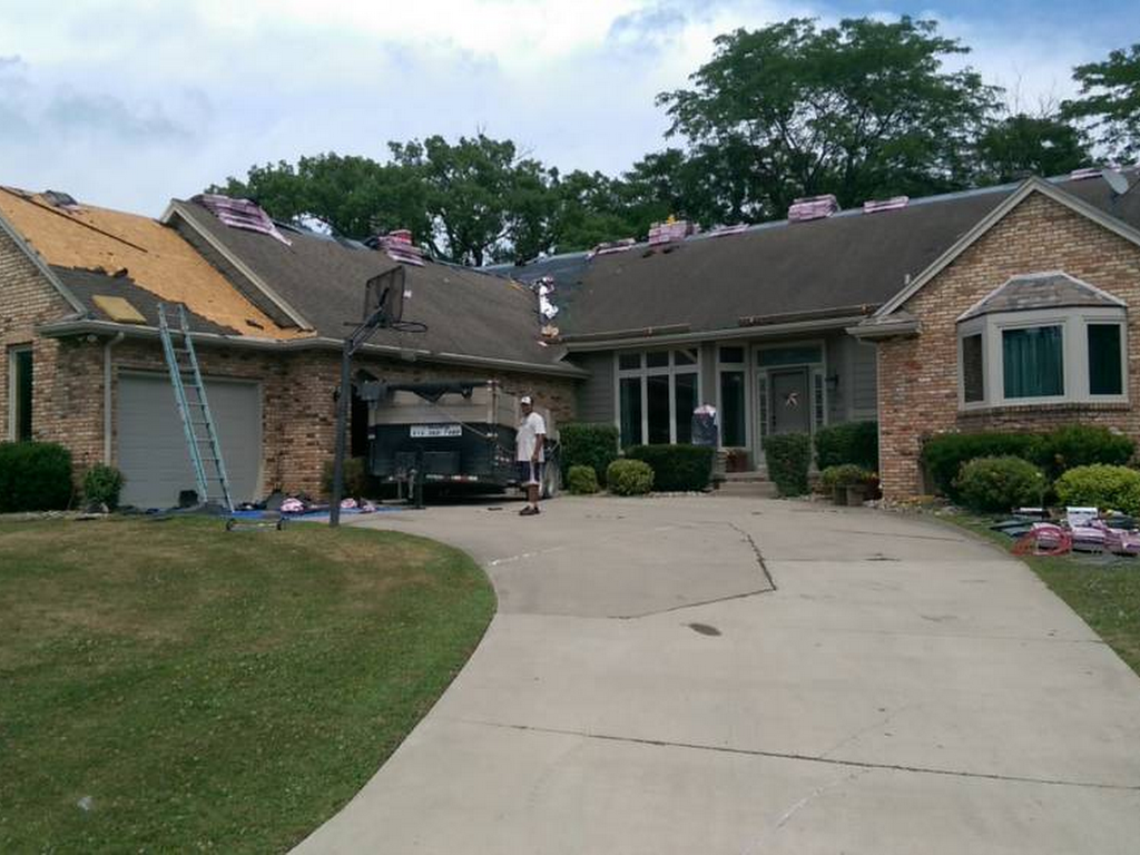 Des Moines Area Roofing Siding + Solar