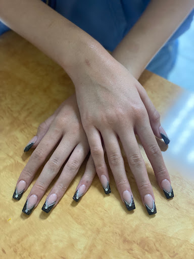 Kim Nails - Visual