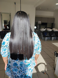 Photo n°22 de NUANCE COIFFURE (R.Verdè) à Arcueil (Salon de coiffure)